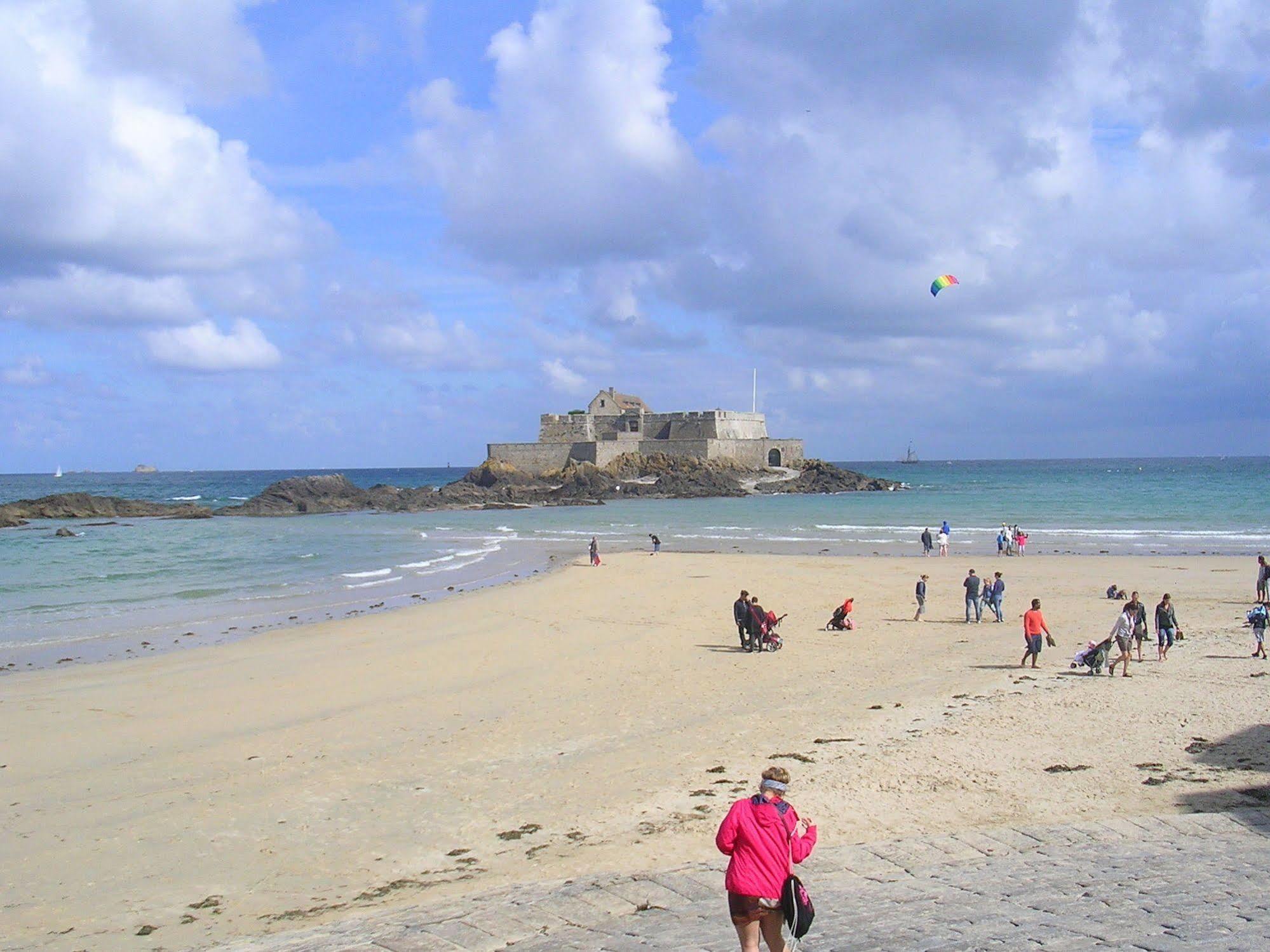 Residence La Hoguette Saint-Malo Exterior photo